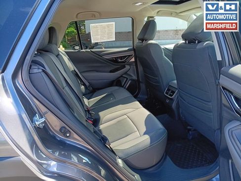 Used 2025 Subaru Outback Onyx Edition AWD/4WD image 16