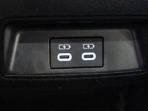 Used 2024 Toyota Corolla LE FWD image 29