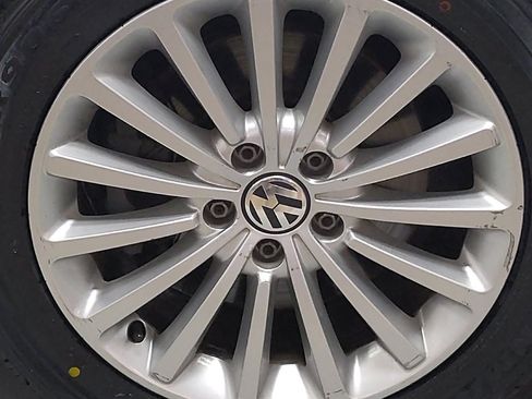 Used 2017 Volkswagen Passat 1.8T SE w/ SE Lighting Package FWD image 31