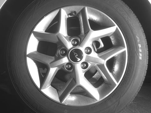 Used 2025 Kia Soul LX w/ LX Technology Package image 14