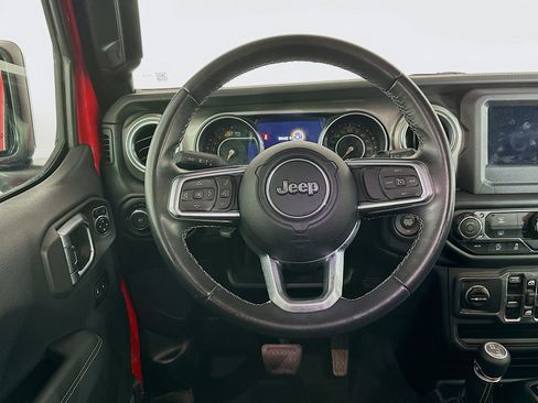 Used 2019 Jeep Wrangler Unlimited Sahara w/ LED Lighting Group image 17