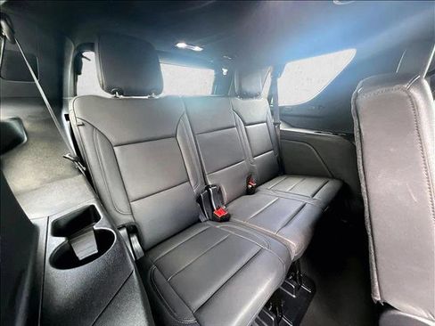 Used 2025 Chevrolet Tahoe LT RWD image 29