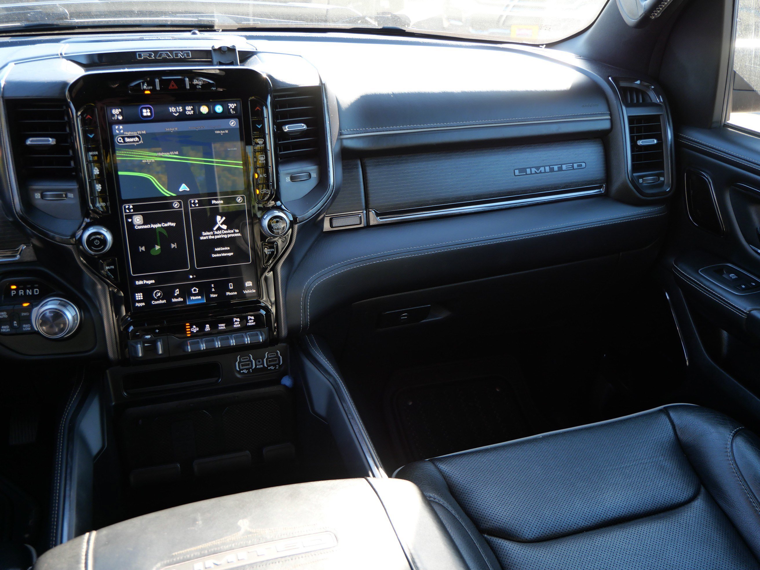 Used 2022 RAM 1500 Limited AWD/4WD image 11