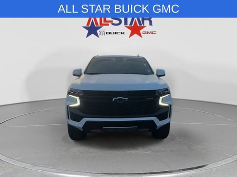 Used 2024 Chevrolet Tahoe Z71 w/ Luxury Package AWD/4WD image 2