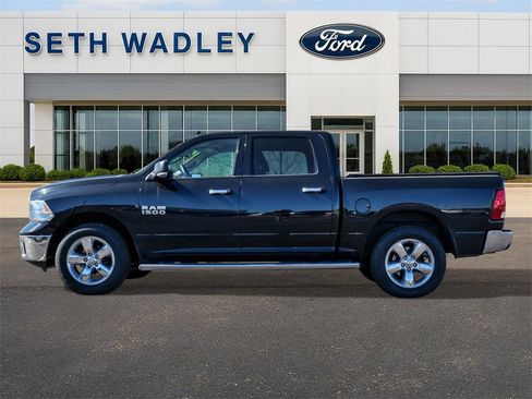 Used 2018 RAM 1500 Big Horn image 4
