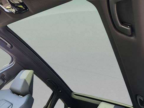 New 2026 BMW X3 xDrive30 w/ Premium Package image 18