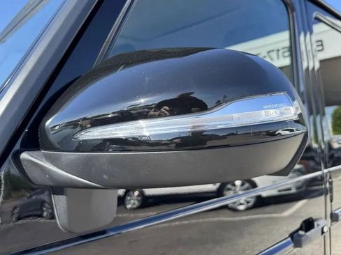 Used 2017 Mercedes-Benz G 550 image 9