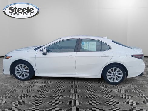 Used 2023 Toyota Camry LE FWD image 14