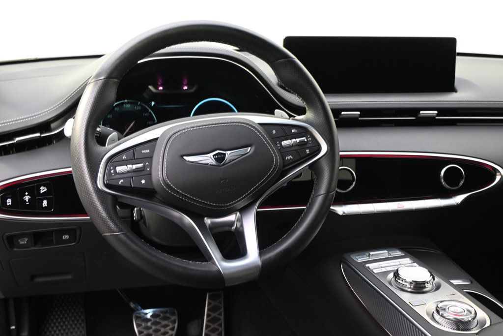 Used 2024 Genesis GV70 2.5T w/ Sport Prestige Package AWD/4WD image 12