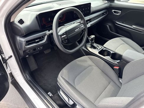 Used 2026 Kia K4 FWD image 13