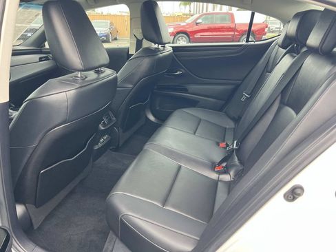 Used 2023 Lexus ES 350 w/ Premium Package FWD image 22