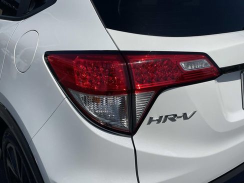 Used 2022 Honda HR-V Sport image 25