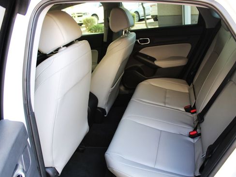 Used 2025 Acura Integra FWD image 10