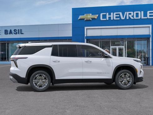 New 2026 Chevrolet Traverse LT AWD/4WD image 5