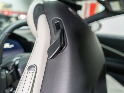 Used 2021 Ferrari Roma image 25