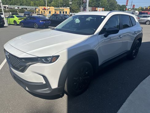 Used 2025 MAZDA CX-50 AWD 2.5 S w/ Preferred Package image 4
