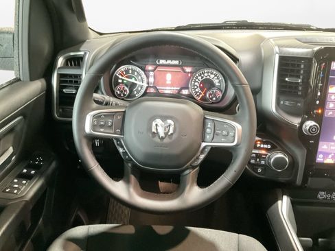 Used 2025 RAM 1500 Big Horn AWD/4WD image 14