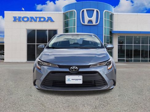 Used 2024 Toyota Corolla LE FWD image 8