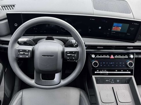 New 2026 Hyundai Santa Fe Calligraphy FWD image 17