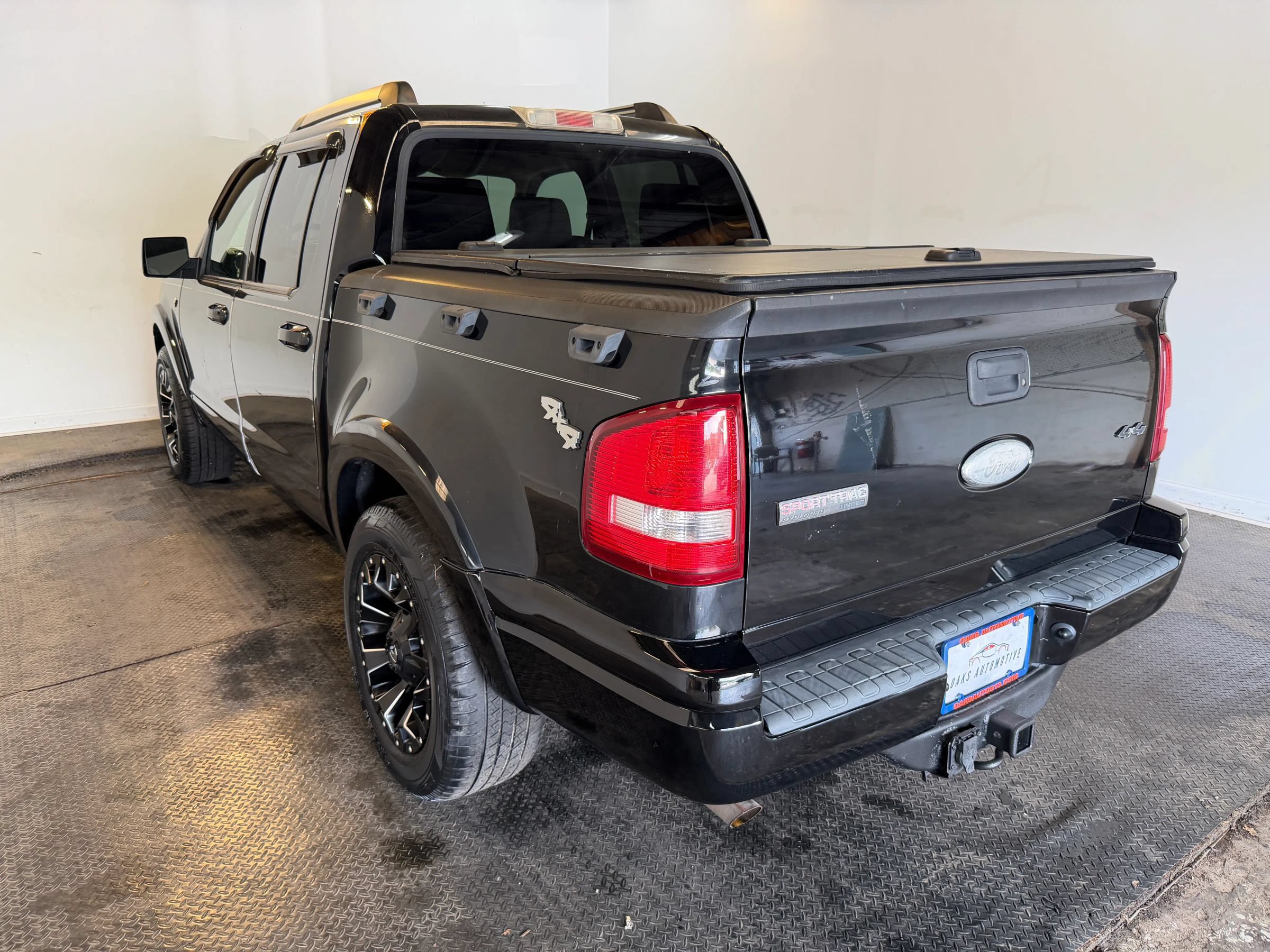 Used 2007 Ford Explorer Sport Trac Limited AWD/4WD image 5