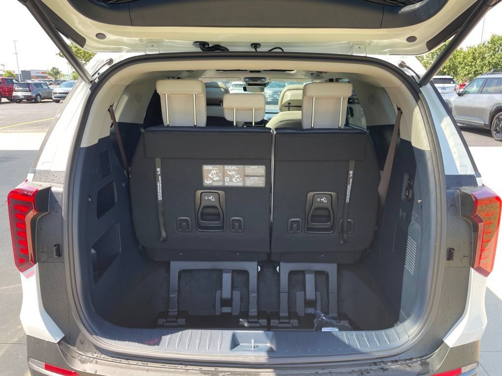 New 2027 Kia Carnival SX Prestige FWD image 16