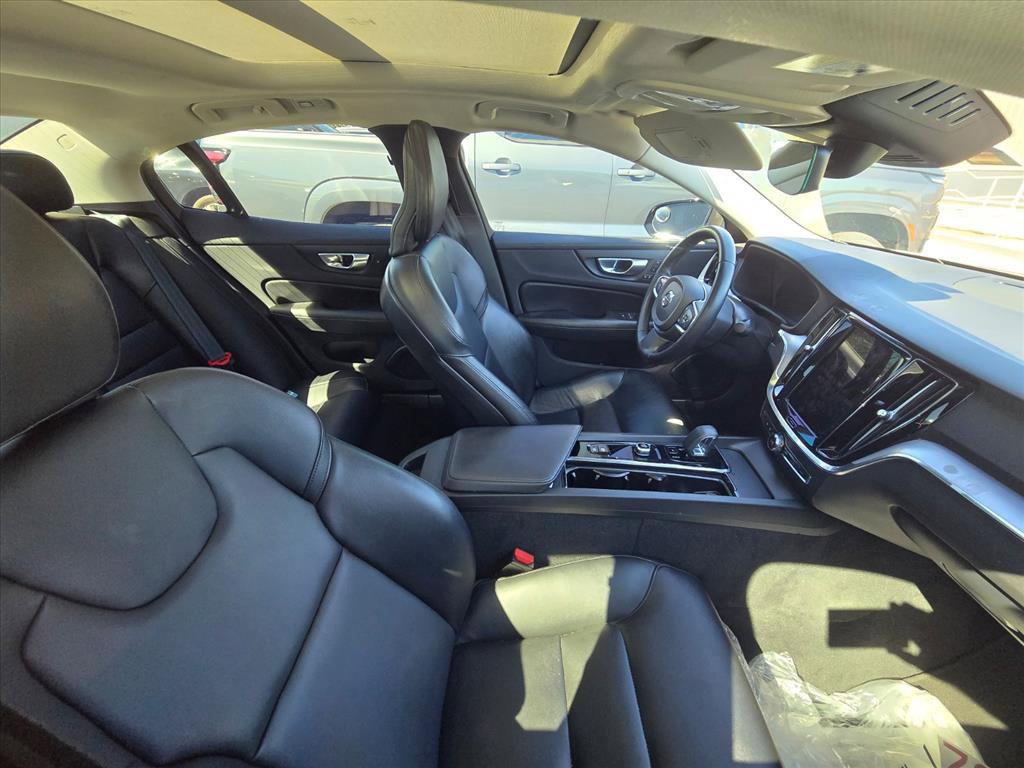 Used 2024 Volvo S60 B5 Core AWD/4WD image 7