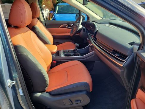 New 2026 Kia Carnival SX Prestige FWD image 7