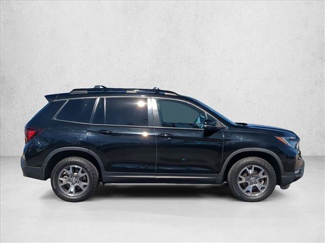 Used 2023 Honda Passport TrailSport image 4