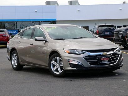 New 2025 Chevrolet Malibu LS