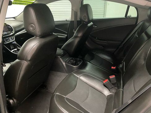Used 2018 Chevrolet Volt Premier w/ Driver Confidence Package image 12