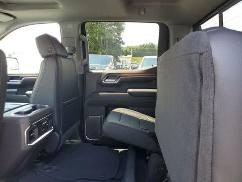 New 2026 GMC Sierra 1500 Denali AWD/4WD image 16