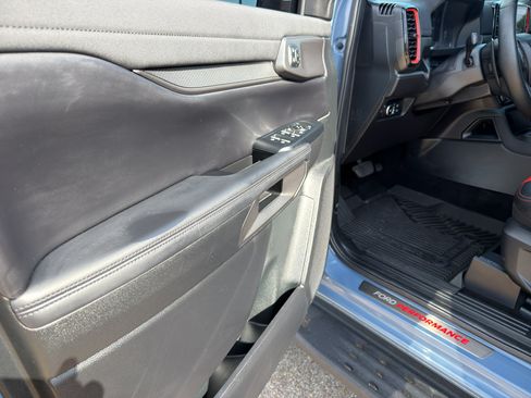 Used 2025 Ford Ranger Raptor AWD/4WD image 15