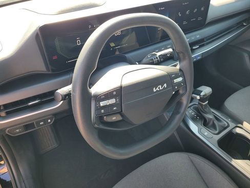 Used 2025 Kia K4 FWD image 24