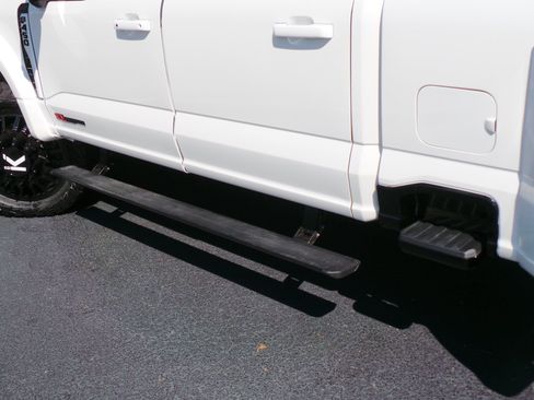 Used 2024 Ford F450 Limited w/ FX4 Off-Road Package AWD/4WD image 10