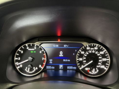 Used 2025 Nissan Altima 2.5 SR image 17