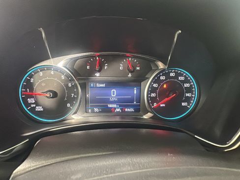 Used 2023 Chevrolet Equinox LT AWD/4WD image 16