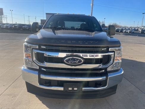 Used 2021 Ford F250 XL w/ STX Appearance Package image 2