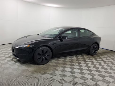 Used 2024 Tesla Model 3 Long Range image 5