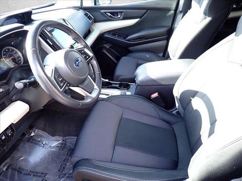 Certified 2021 Subaru Ascent Premium w/ Convenience Package AWD/4WD image 12