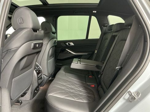 New 2026 BMW X5 sDrive40i w/ M Sport Package image 28