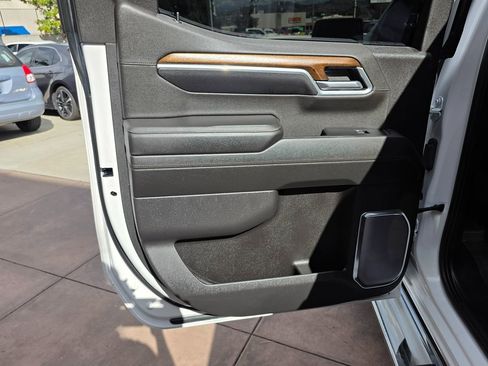 Used 2022 Chevrolet Silverado 1500 High Country image 27