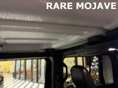 Used 2023 Jeep Gladiator Mojave w/ Cold Weather Group image 21