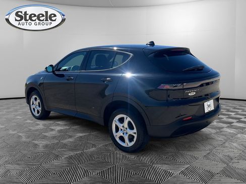 Used 2023 Dodge Hornet GT w/ Cold Weather Group AWD/4WD image 3
