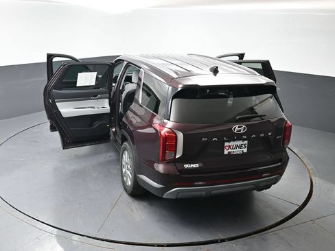 Used 2024 Hyundai Palisade SEL AWD/4WD image 61