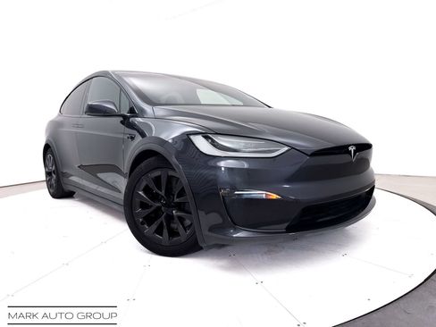 Used 2024 Tesla Model X AWD/4WD image 1
