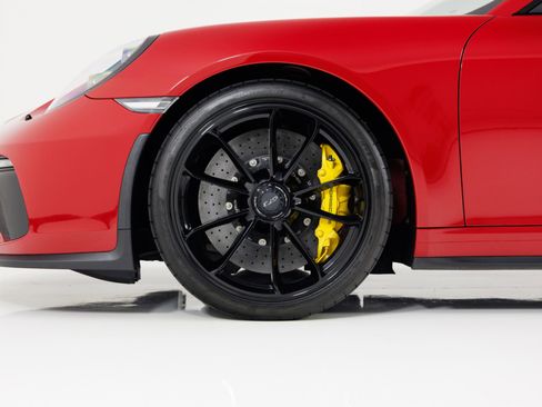 Used 2018 Porsche 911 GT3 RWD image 10