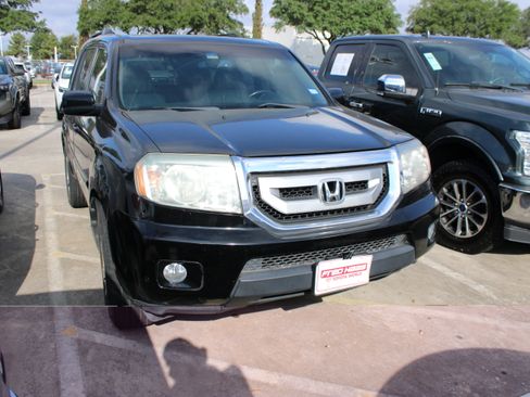 Used 2009 Honda Pilot Touring image 2