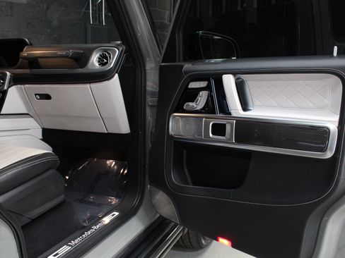 Used 2021 Mercedes-Benz G 550 image 28