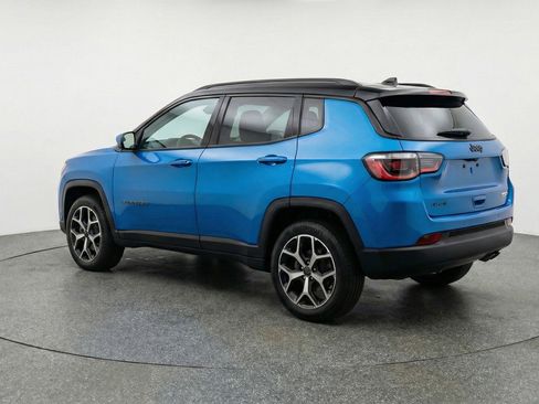 Used 2025 Jeep Compass Limited AWD/4WD image 6