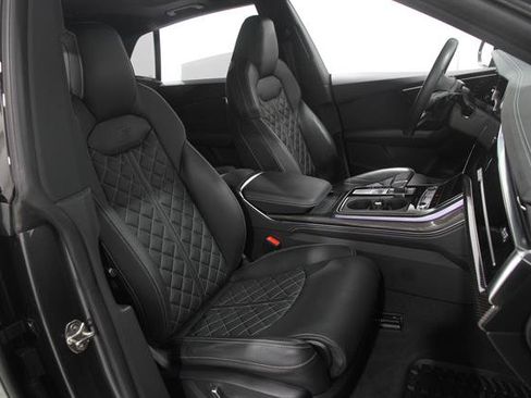 Used 2023 Audi SQ8 Prestige AWD/4WD image 18